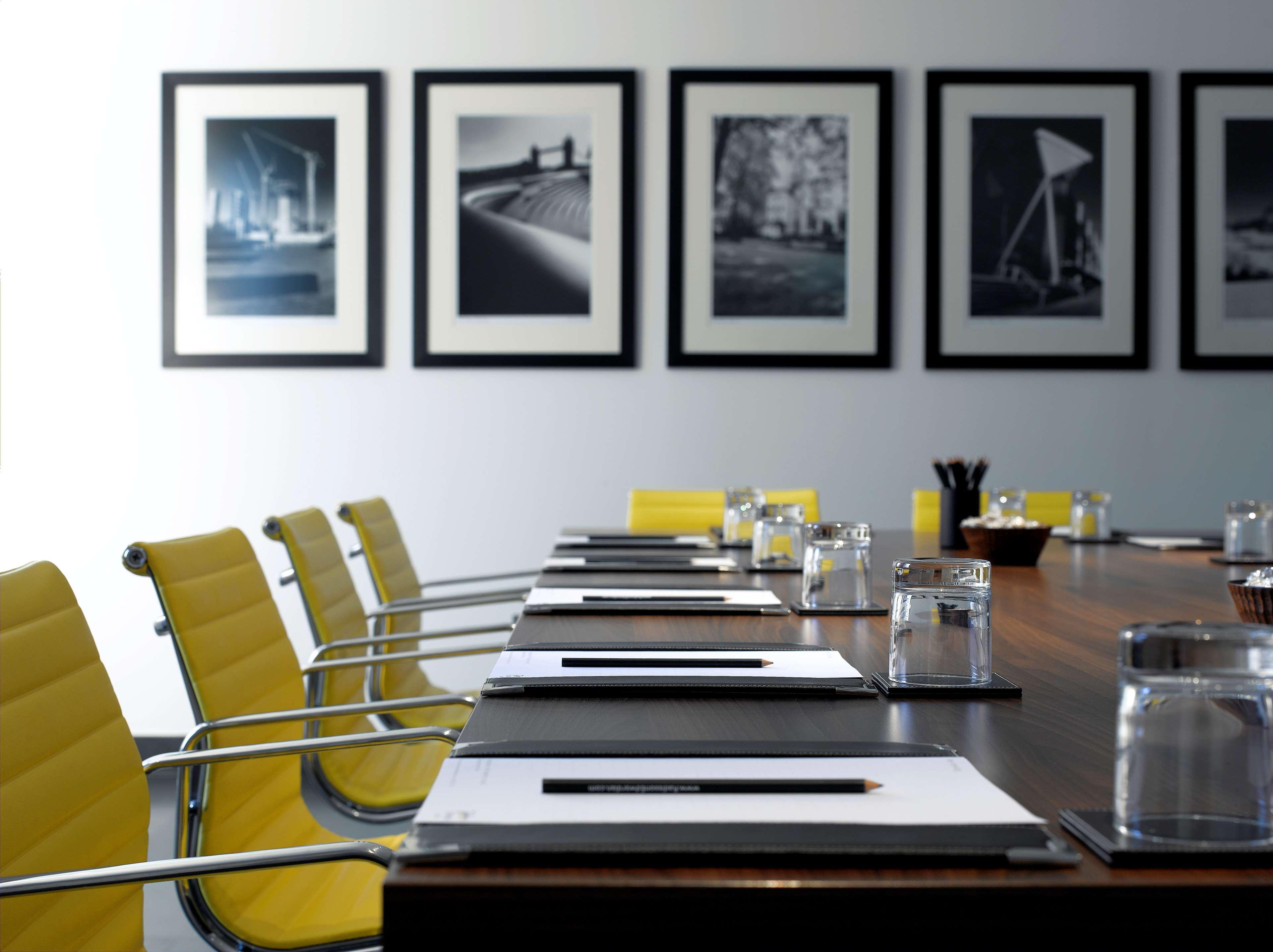Radisson Blu Hotel, London Canary Wharf East Ngoại thất bức ảnh