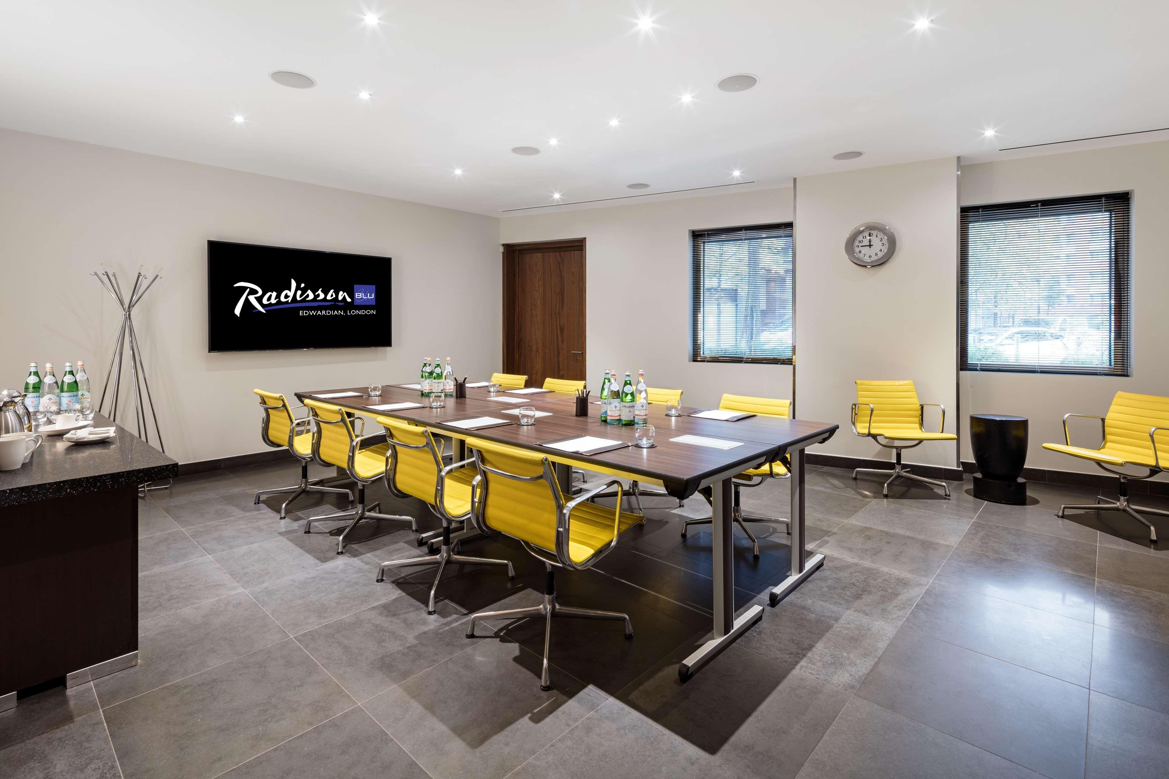 Radisson Blu Hotel, London Canary Wharf East Ngoại thất bức ảnh